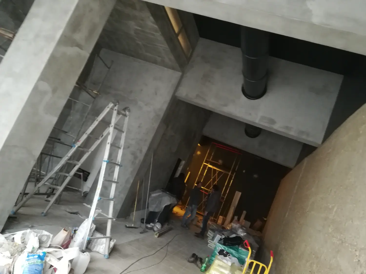 Il locale durante il cantiere.